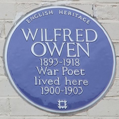 600px-Wilfred_Owen_blue_plaque, _Elm_Grove, _Birkenhead_ (cropped) .JPG