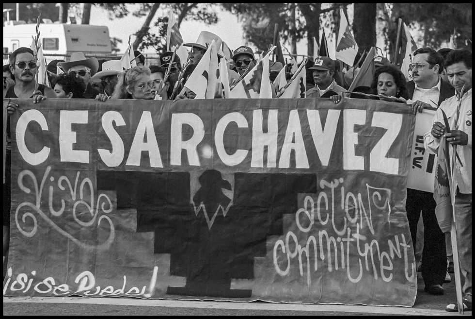 chavez funeral march03.jpg