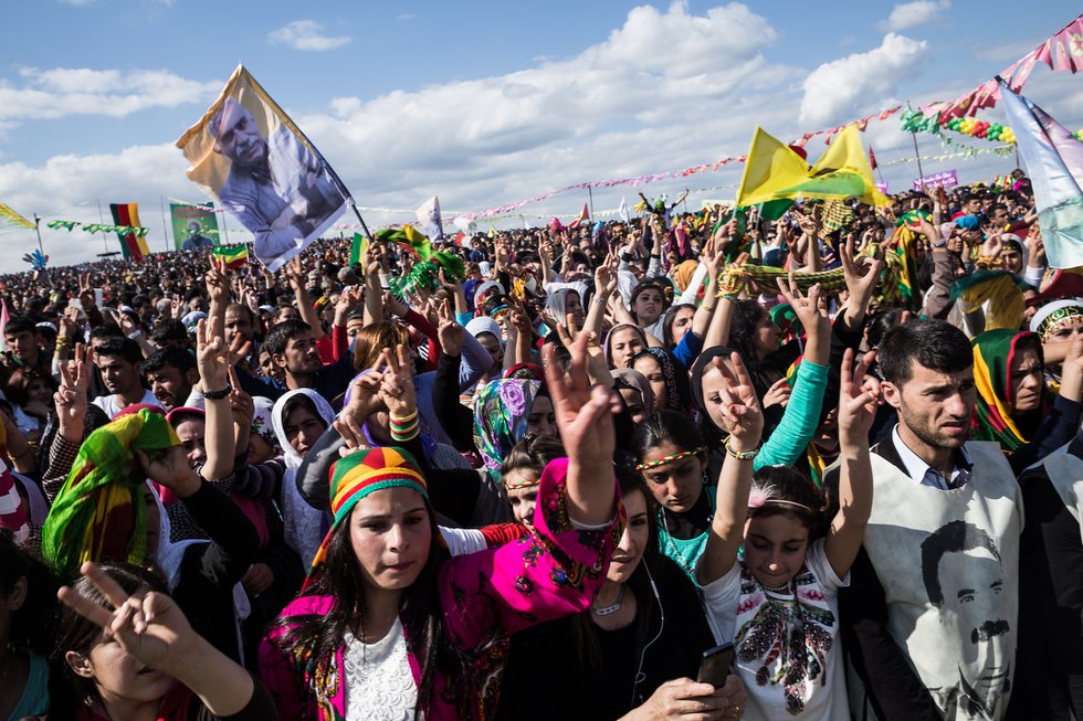 Newroz on the border between Kobane and Suruç
