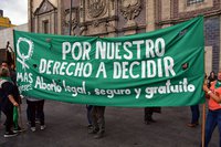 Pañuelazo_en_Ciudad_de_México_por_el_aborto_legal_en_Argentina_-_16.jpeg