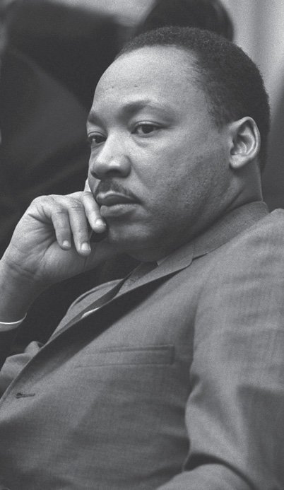 Martin_Luther_King,_Jr._and_Lyndon_Johnson.jpg