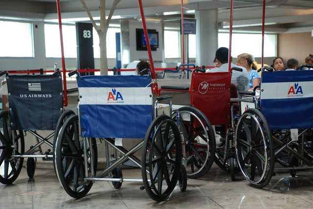 AmericanAirlinesWheelchairs.jpg