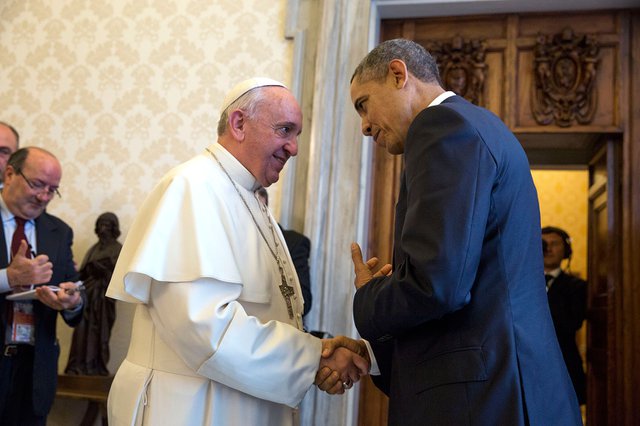 President_Barack_Obama_with_Pope_Francis_at_the_Vatican,_March_27,_2014.jpg.jpe