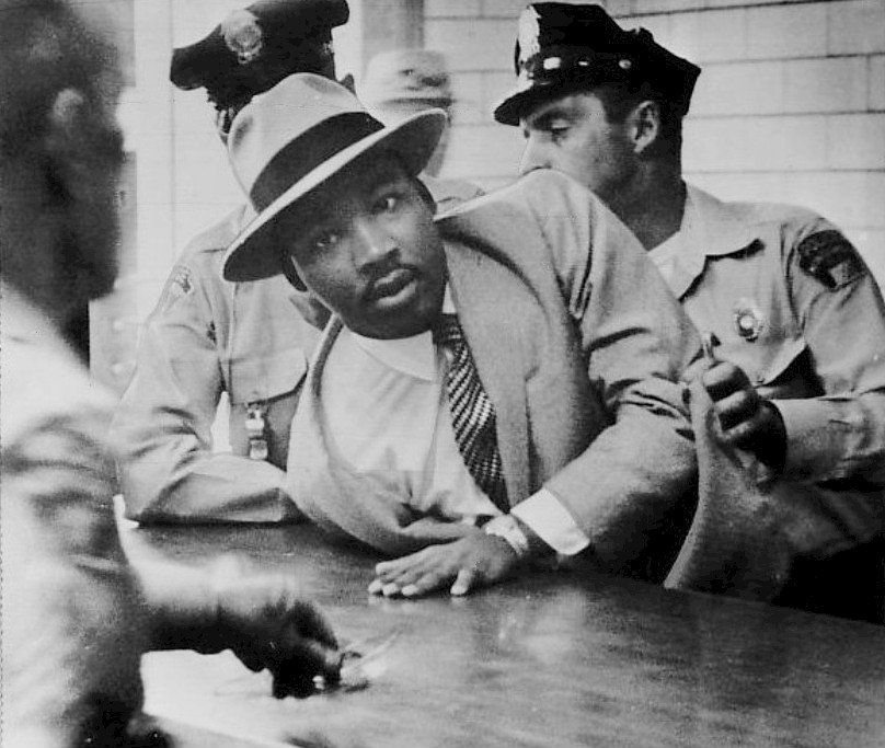Martin_Luther_King,_Jr._Montgomery_arrest_1958.jpg.jpe