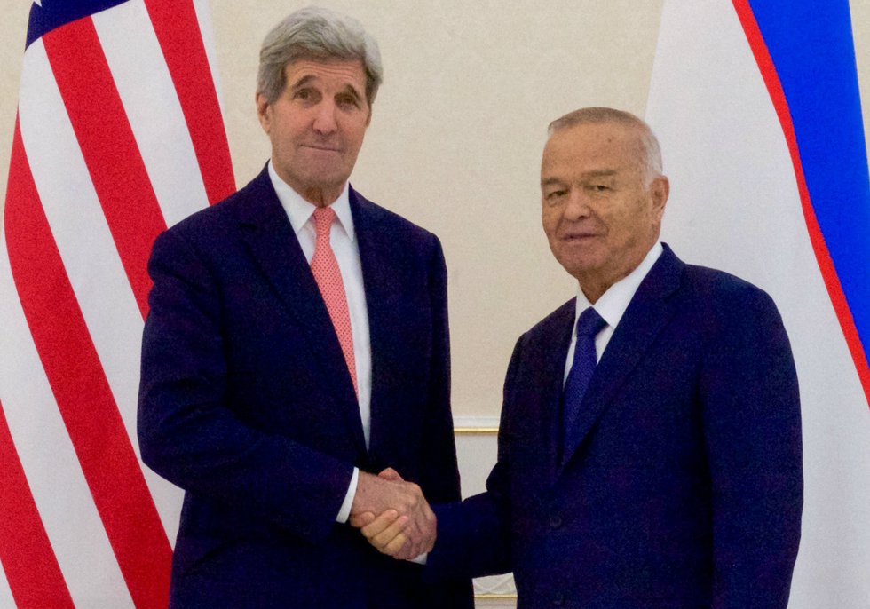Secretary_Kerry_Shakes_Hands_With_President_Karimov_of_Uzbekistan_in_Samarkand_(22649086756) (1).jpg.jpe