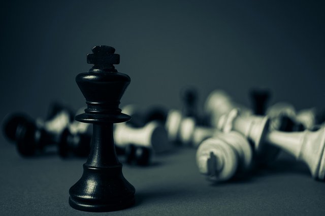 Blur-Challenge-Checkmate-Chess-Board-Game-Battle-1846807.jpg